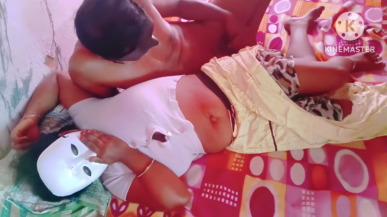 Step Dad Seduced and Fucked His Huge Boob Horny Step Daughter Who Makes Loud Moaning