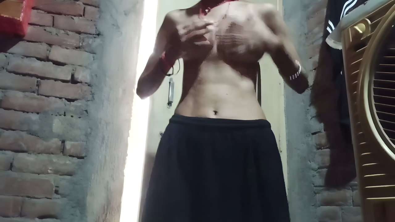 Watch the daily routine of desi village Bihari randi