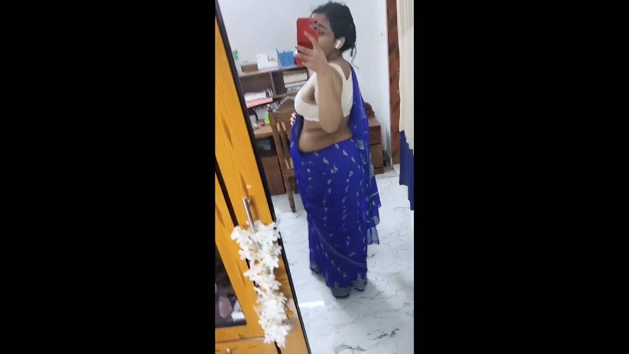 SEXY BIGASS BENGALI MAAL STRIPPING SHOWING SEXY NUDE FIGURE UPDATES 6 CLIPS 2 1