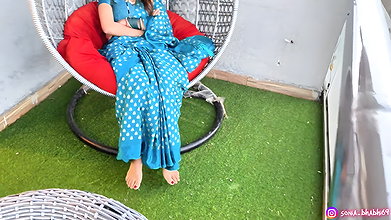 Insta Reel Influencer Bhabhi Fucked by Her Own Building Plumber Very Hard. in Hindi