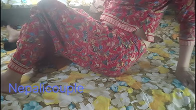 Bf ra bf ko sathi sanga threesome sex garayera kasto maja aayo