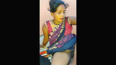 Sexy Desi Bhabhi Hard Fucking with Devar and Cun Filled Pussy