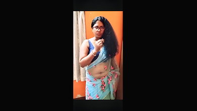 Bengali vlogger ritu