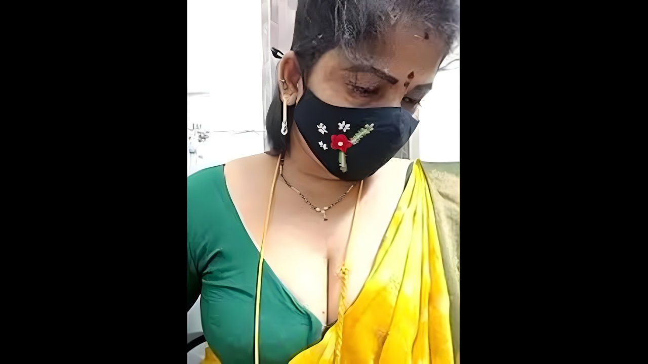 gaurika18 Stripchat ticket show