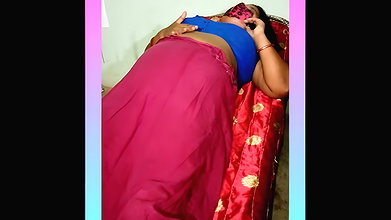 Hot Desi Bhabi Fingering Desi Bhabi Talk with Boyfriend and Fill Sexy Mind