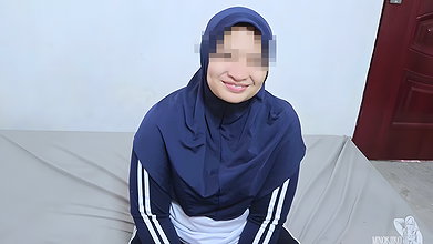 -dc- Asian Hijab School Girl Ask Pe Teacher to Give Special Exam – Minokiiko