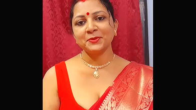 Youtuber Beauty Queen video 23