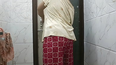 Wife Bathroom Sex India