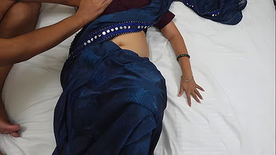 Big Ass Hot Indian Aunty Fucking Doggy Style