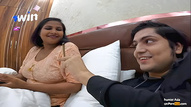Bhabhi ji ki Chut ki Pyaas Bhujha di Hotel Mein