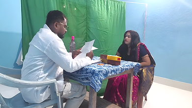 Hot Bengali aunty fucking by doctor, when she went to clinic