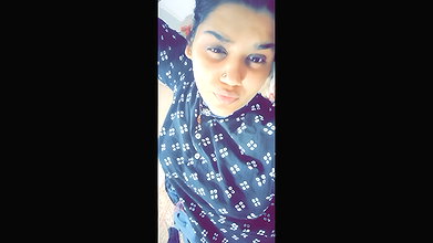 Chubby Tanker Indian Wife showing many clips updates (2) 5
