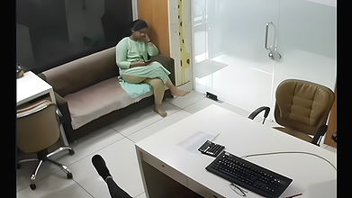 Secretary Fucked by Manager in Office CCTV Cam Recorded New update
