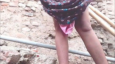 How Does It Look While Peeing, It Should Be Fun to See, How Good It Looks, Desi Bhabhi Main Ek Desi Bhabhi Indian Girl