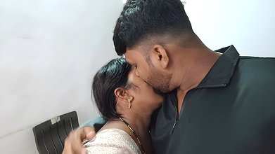 Stepsister Is Kissing Her Stepbrother and Stepbrother Is Sucking His Stepsister’s Boobs. – Boobs Sucking Video