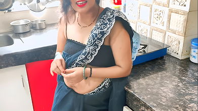 Abe gadhe kichen me hi chodo ge kya