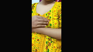 Desi cute girl hd cam show -2