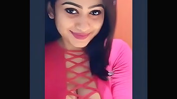 Desi Beauty Booby huge Clievage