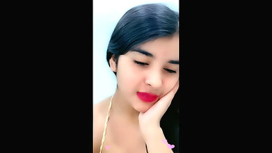 Cute nude live