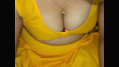 Mona Bhabhi Showing Again Her Milky Boobs Hairy Armpit