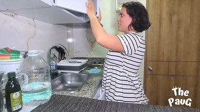 My best friend’s mom lets me try the MILF experience