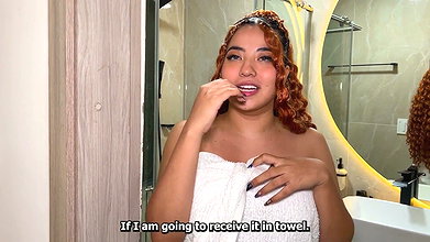 Perfect body Latina fucks her neighbor while her husband is not at home