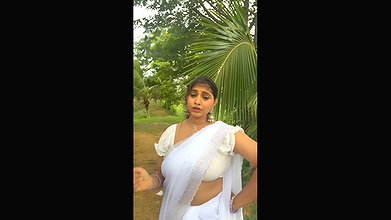 Busty bengali lady tummy na big boobs in white saree2