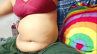 Bangladeshi beautiful college girl pussy fingering in her neighbour