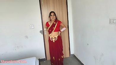 I Was cleaning the house, I was on the boss and my pussy was hurting a lot, my boss give me relief, Full Maid Sexy Video