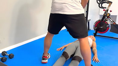 Atina fucks her yoga teacher at the gym and he cums in her pussy