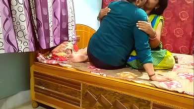 Naughty Priya Bhabhi Riding Dick and Fucking Pussy