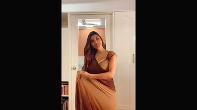 Anveshi Jain Hot Love