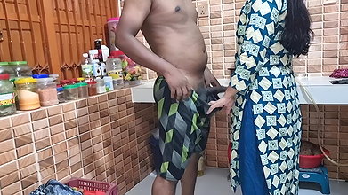 Bangla voice anal closeup video. New anal video in deshi wife