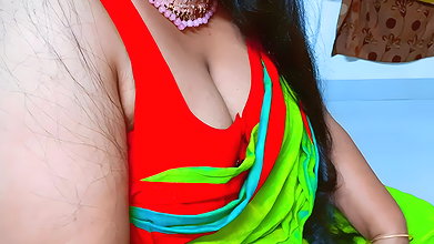 My stepmother came to me to fuck me wearing a new saree, so I fucked her as I wanted