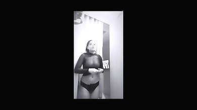 Beautiful Sexy Indian Babe Stripping Showing Nude Figure Bathing Dancing ~ 10 CLIPS 2 6