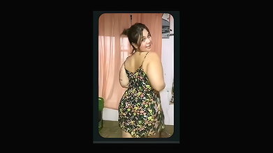 Chubby Bhabhi Lifting Skirt show big ass 1