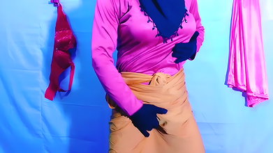 Pakistani beautiful bhabhi masturbation