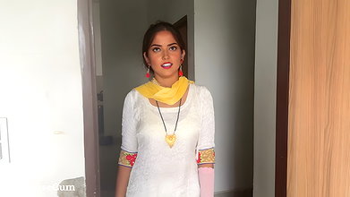 After returning from the market, the beautiful village bhabhi started teasing me Hindi Dirty talk ShrutiLiveCum