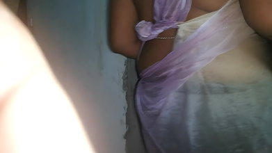 MILF’s Sexy Dress Makes My Cock Hard, I Want