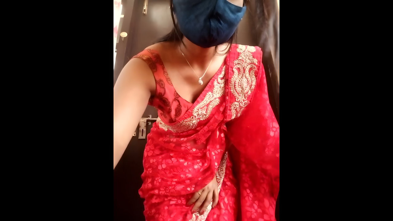 Indian Sex MMS Leak Goes Viral Online