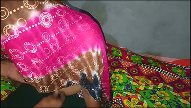 Desi Village Stepsister Came Home From the Market and You Saw Her Helping Her Brother-in-law to Masturbate