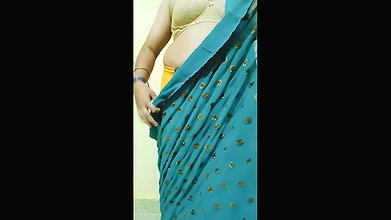 My friend wife wearing saree and remove