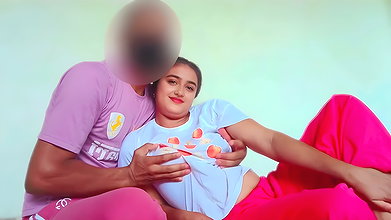 Padosi Aunty ki chutki ladki ko khelne ke bahane bulakar Muh me dick de diya ladki bhi chudail me sath de rhi