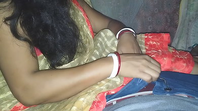 Indian Village Bhabhi Knows How to Fuck