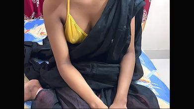 Fucking with My Sexy Bhabhi When My Stepmom Not at Home