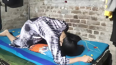 Desi Village girl masterbating fingering chudai