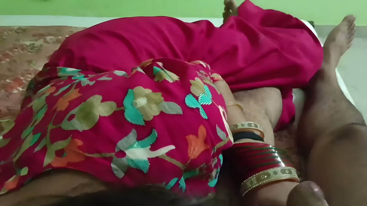 Romantic Sex MMS with Pados ki Bhabhi | Mydesi