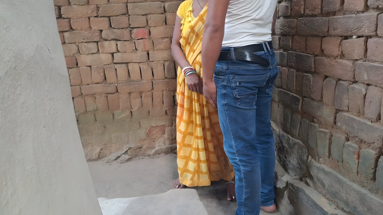 Newly Married Aunty Fucks in Indian Sex MMS