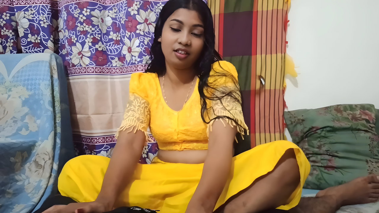 Indian Bengali Stepmom Shared Single Bed Full Bangla Audio My Desi