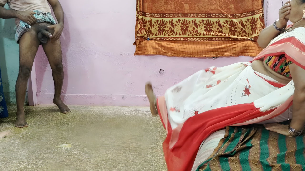 Angry Asian House Owner Catches Handyman Jerking off – Mindblowing Creampie with Wild Sucking and Fucking Indian Sex MMS